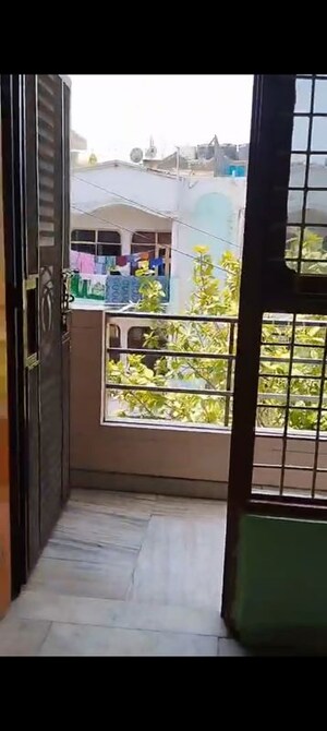 Room in 2 BHK Builder Floor at Shalimar Garden – for Sale