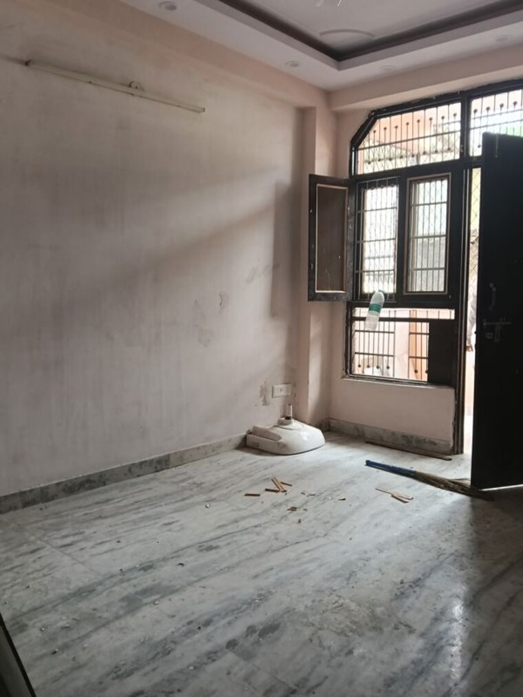 Room, rajendra nagar sector 5 3 Bedroom 1200 Sq.Ft. Builder Floor In Rajendra Nagar Sector 5 Ghaziabad 10427769