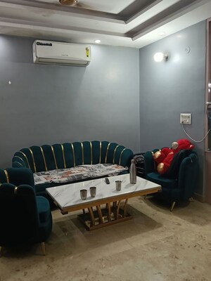 4 BHK Builder Floor For Sale in Shyam Park Extension