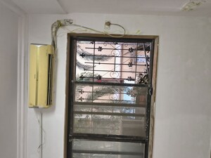 Furnished Amenities in 1 BHK Apartment at Nehru Nagar – for Rent