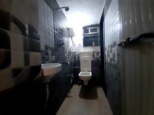 Washroom in 2 BHK Apartment at Dudhsagar Apartment, Goregaon East – for Rent