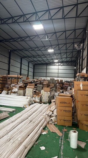  Warehouse – Exterior View View at Vipul Business Park, Sector 48 - for Rent