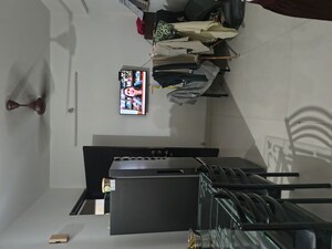 Team Area in 1 BHK Apartment at Navjeevan Society, Chembur – for Rent