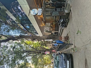 Staircase in 1 BHK Apartment at Navjeevan Society, Chembur – for Rent