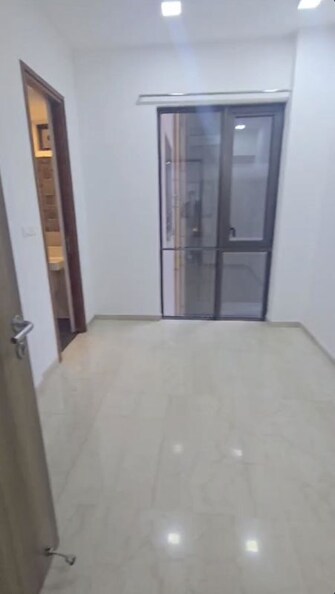 3 BHK + Pooja Room,Servant Room 975 Sq.Ft. Apartment in Lodha The Park