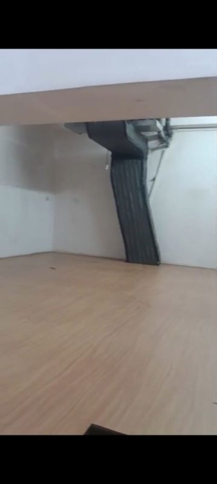 Room, kanch pada Commercial Office Space 300 Sq.Ft. In Kanch Pada Mumbai 10427835