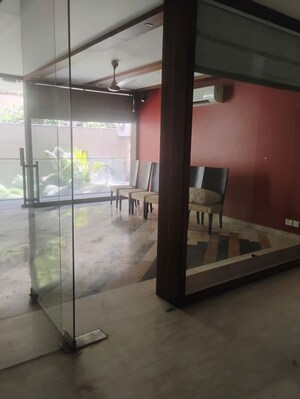 Room in 6 BHK Villa at Unitech Nirvana Country Cedar Crest, Sector 50 – for Rent