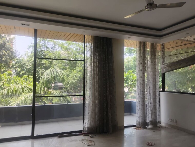 Room, unitech-nirvana-country-cedar-crest 6 Bedroom 365 Sq.Yd. Villa In Sector 50 Gurgaon 10427847