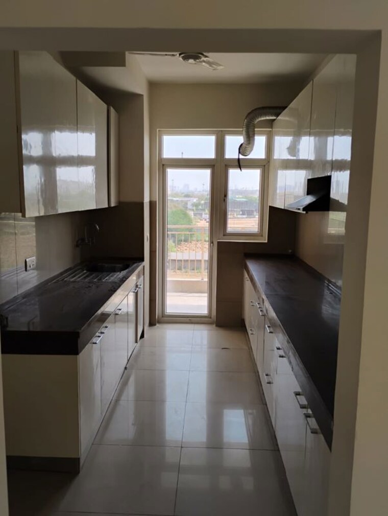 Kitchen, godrej-meridien 3.5 Bedroom 2002 Sq.Ft. Apartment In Sector 106 Gurgaon 10427840