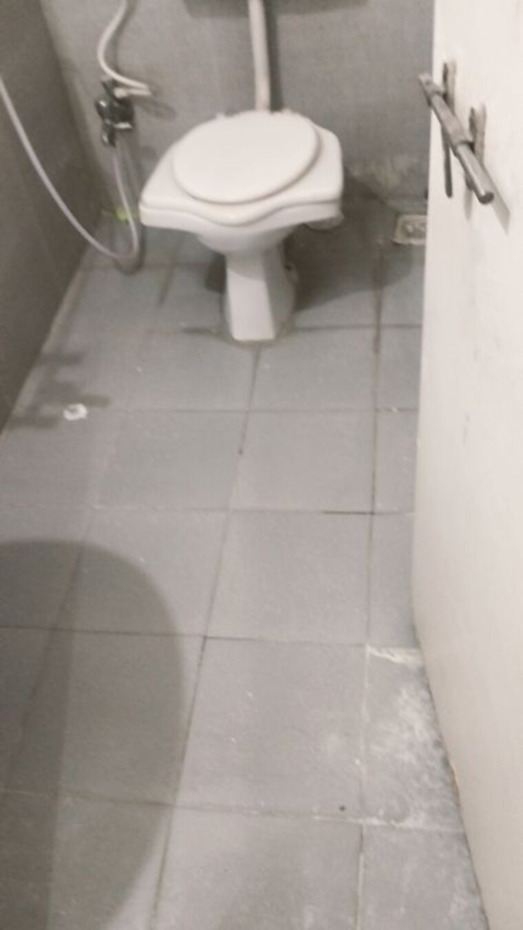 Bathroom, kumar-princetown-royal 3 Bedroom 1800 Sq.Ft. Apartment In Undri Pune 10427857