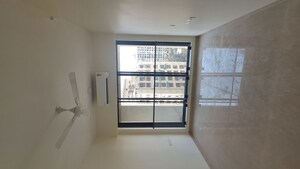 Room in 2 BHK Apartment at Dosti Eastern Bay, Wadala – for Rent