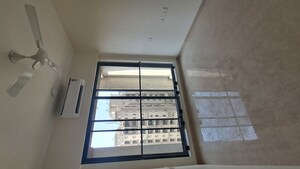 Furnished Amenities in 2 BHK Apartment at Dosti Eastern Bay, Wadala – for Rent