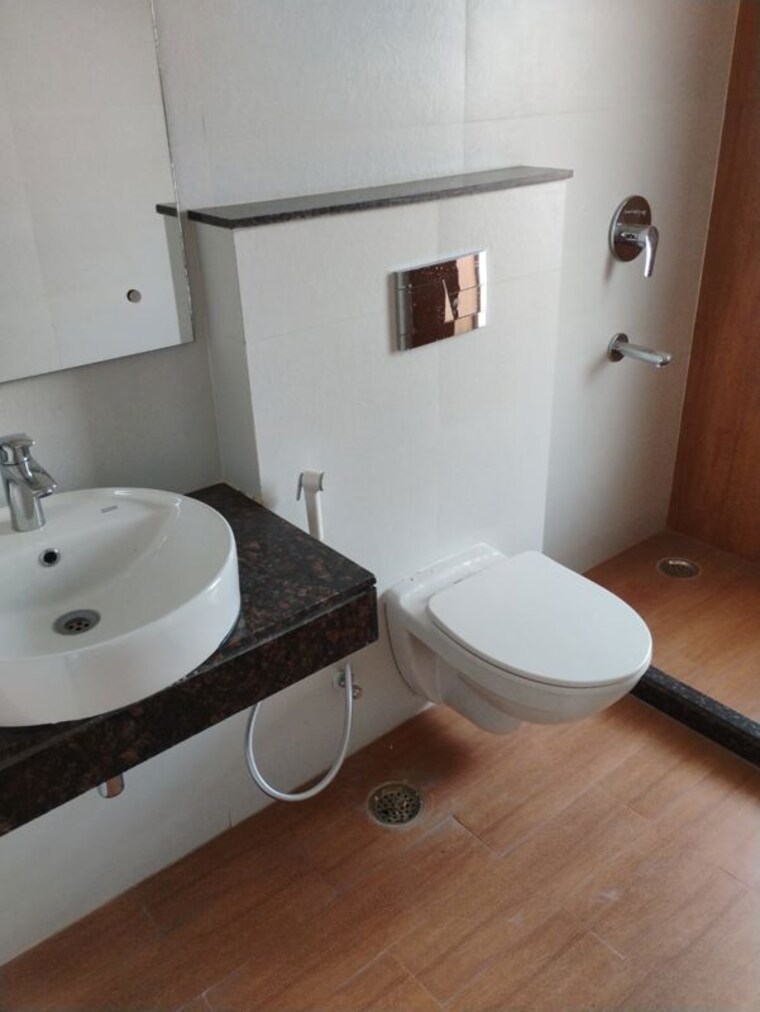Bathroom, godrej-meridien 4 Bedroom 2720 Sq.Ft. Apartment In Sector 106 Gurgaon 10427865
