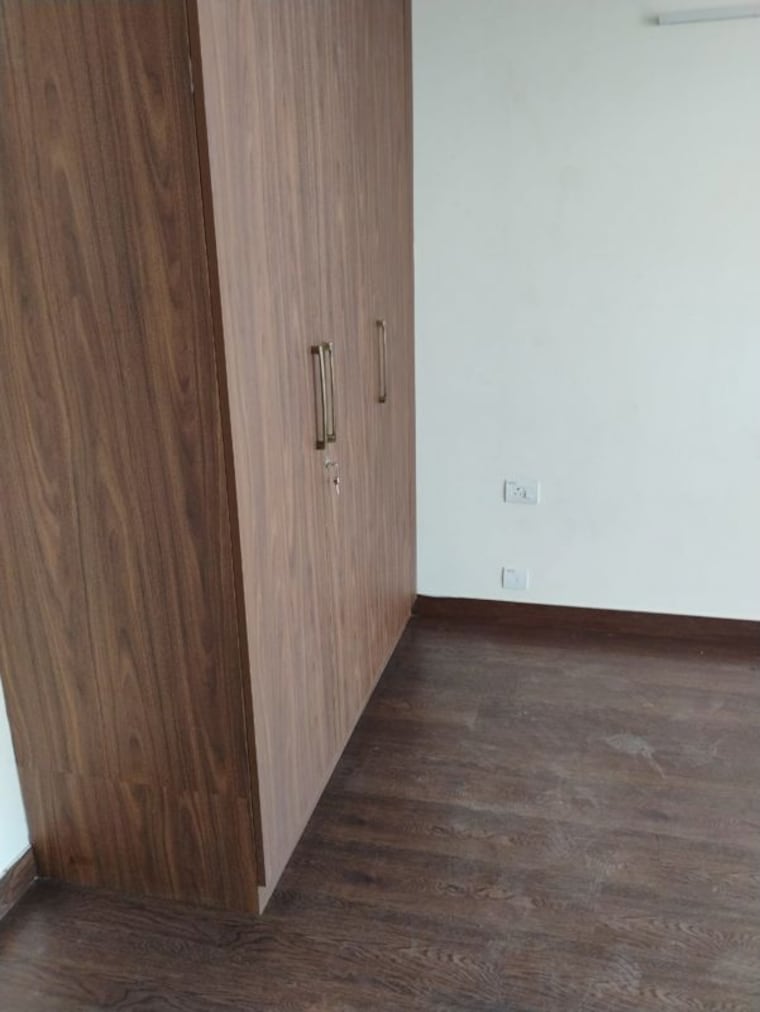 Room, godrej-meridien 4 Bedroom 2720 Sq.Ft. Apartment In Sector 106 Gurgaon 10427865