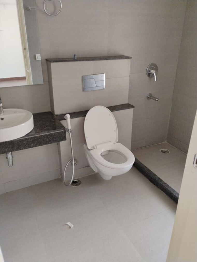 Bathroom, godrej-meridien 4 Bedroom 2720 Sq.Ft. Apartment In Sector 106 Gurgaon 10427865