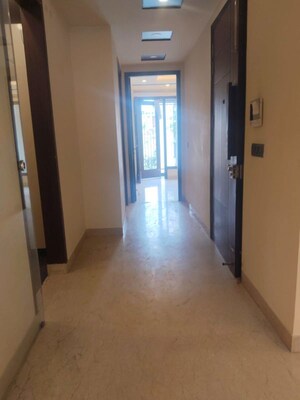 Room in 3 BHK Builder Floor at Greater Kailash I – for Rent
