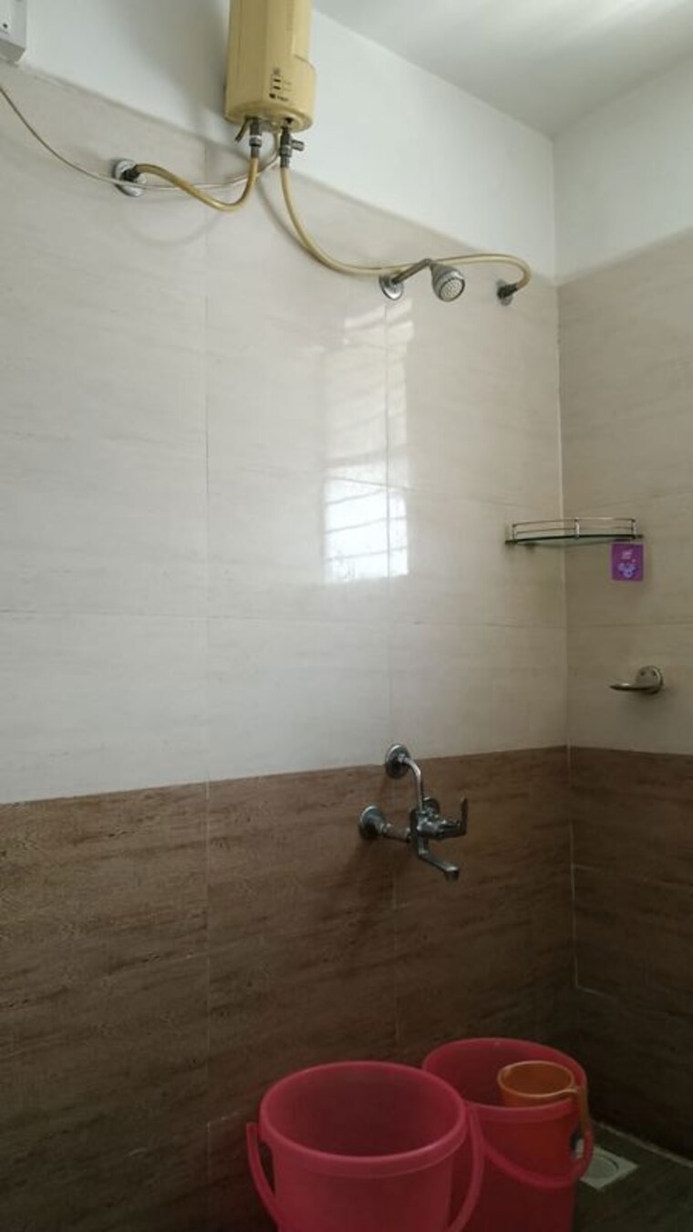 Bathroom, dreams-residency 1 Bedroom 550 Sq.Ft. Apartment In Vishrantwadi Pune 10427914