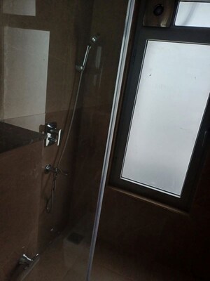 Furnished Amenities in 2 BHK Apartment at Piramal Aranya Arav, Byculla – for Rent