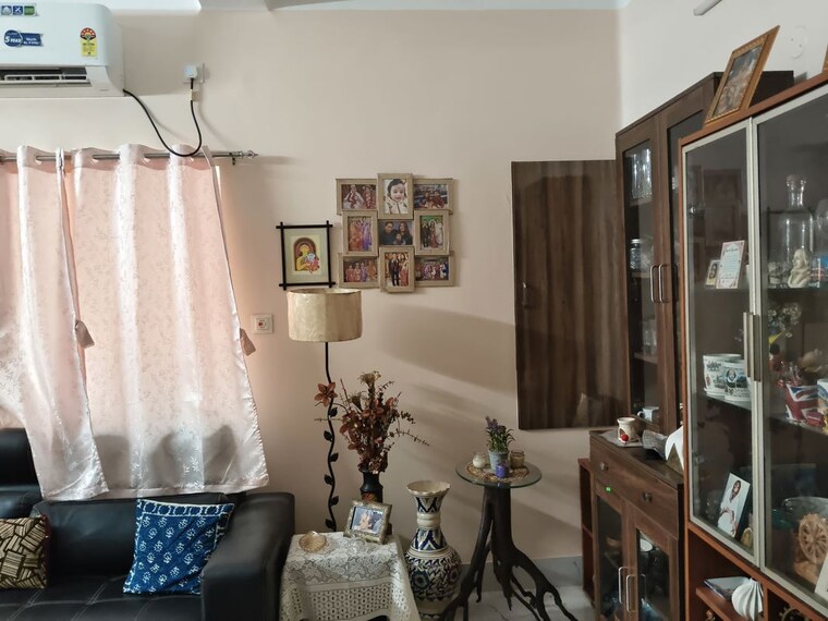 Living Room, sreepally 3.5 Bedroom 2000 Sq.Ft. Builder Floor In Sreepally Kolkata 10427934