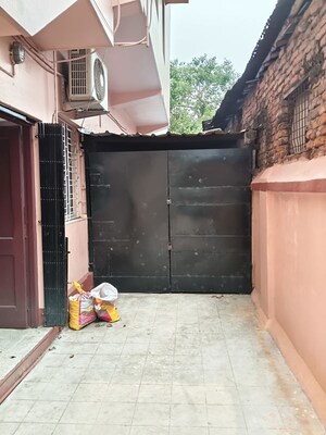 Furnished Amenities in 3.5 BHK Builder Floor at Sreepally – for Sale