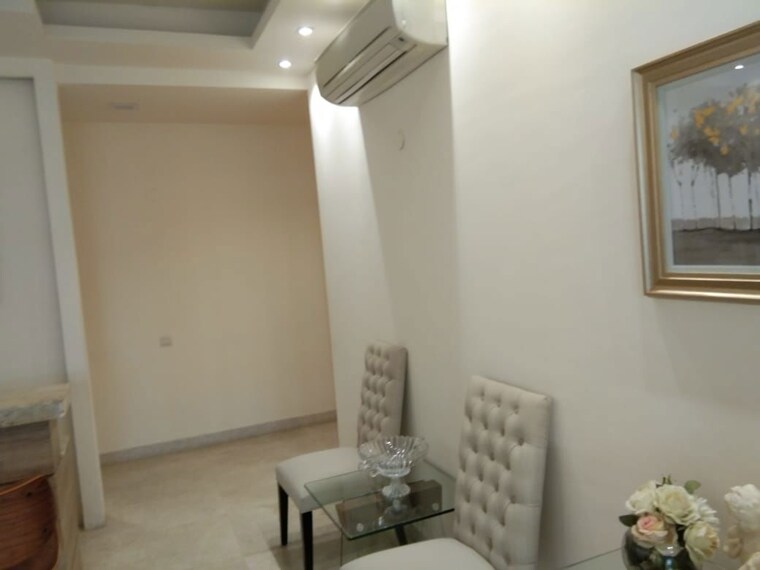 Living Room, ireo-victory-valley 3.5 Bedroom 2700 Sq.Ft. Apartment In Sector 67 Gurgaon 10428002