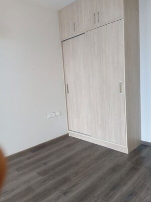 Room in 2 BHK Apartment at Ireo The Corridors, Sector 67a – for Rent