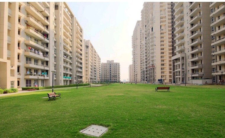 Exterior View, indiabulls-centrum-park 4 Bedroom 2875 Sq.Ft. Apartment In Sector 103 Gurgaon 10428018