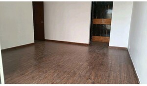 Room in 4 BHK Apartment at Indiabulls Centrum Park, Sector 103 – for Sale