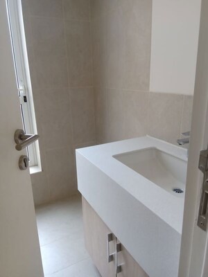 Bathroom in 3.5 BHK Apartment at Ireo The Corridors, Sector 67a – for Rent