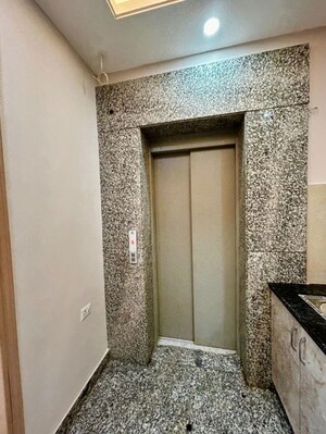 Building Lobby in 1 BHK Apartment at Dlf Phase V – for Rent