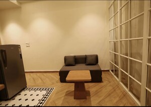 Team Area in 1 BHK Apartment at Sector 42 – for Rent