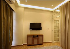 Furnished Amenities in 1 BHK Apartment at Sector 42 – for Rent