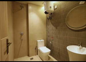 Bathroom in 1 BHK Apartment at Sector 42 – for Rent