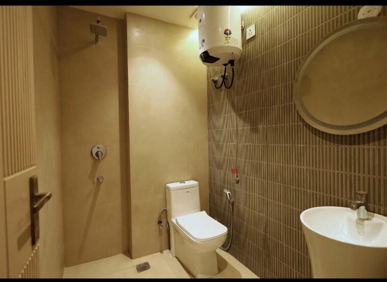 Bathroom, sector 42 1 Bedroom 996 Sq.Ft. Apartment In Sector 42 Gurgaon 10428034