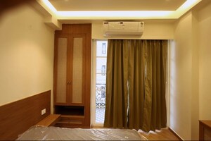 Bedroom in 1 BHK Apartment at Sector 42 – for Rent