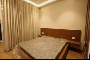 Bedroom in 1 BHK Apartment at Sector 42 – for Rent