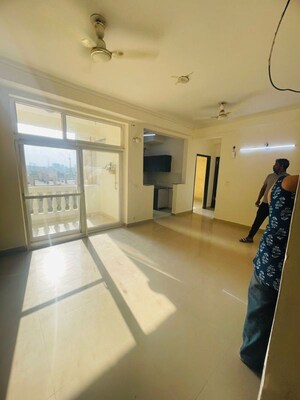 Bedroom in 2 BHK Apartment at Amrapali Silicon City, Sector 76 – for Rent