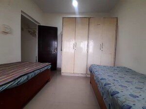 Room in 2 BHK Apartment at Royal Palms Diamond Isle Phase I, Goregaon East – for Rent