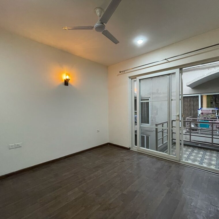 Room, bptp-amstoria-country-floor 3 Bedroom 2647 Sq.Ft. Apartment In Sector 102 Gurgaon 10428054