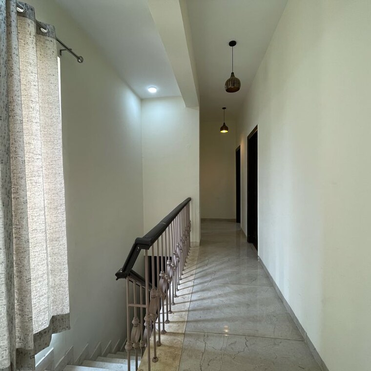undefined, bptp-amstoria-country-floor 4 Bedroom 5709 Sq.Ft. Apartment In Sector 102 Gurgaon 10428060