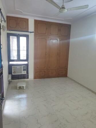 3 BHK + Pooja Room 1600 Sq.Ft. Apartment in Amrapali Hanging Gardens