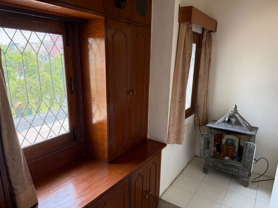 4 BHK + Pooja Room,Servant Room,Store Room 3200 Sq.Ft. Apartment in Amrapali Hanging Gardens