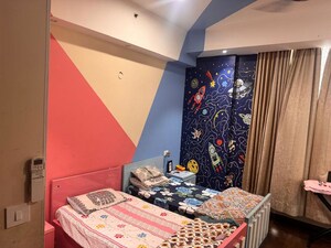 Bedroom in 3 BHK Apartment at M3M Golf Estate, Sector 65 – for Rent