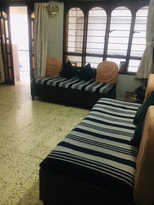 Living Room in  Pg at Shivaji Nagar – for Rent