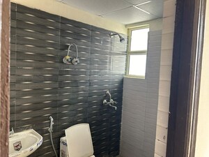 Bathroom in 1 BHK Builder Floor at Aimnabad – for Rent