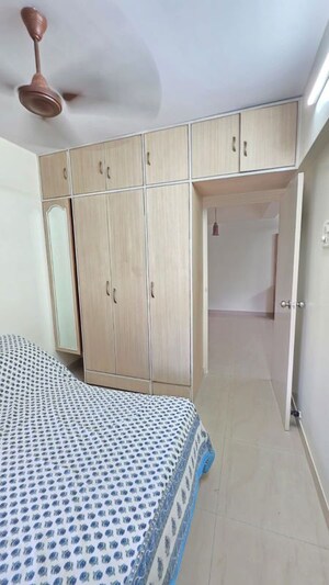 Room in 2 BHK Apartment at Divya Smruthi, Malad West – for Rent