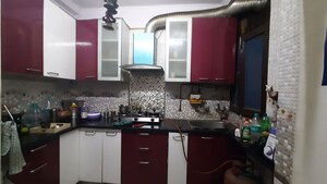 Kitchen in 3.5 BHK Apartment at Gardenia Glamour, Vasundhara Sector 3 – for Rent