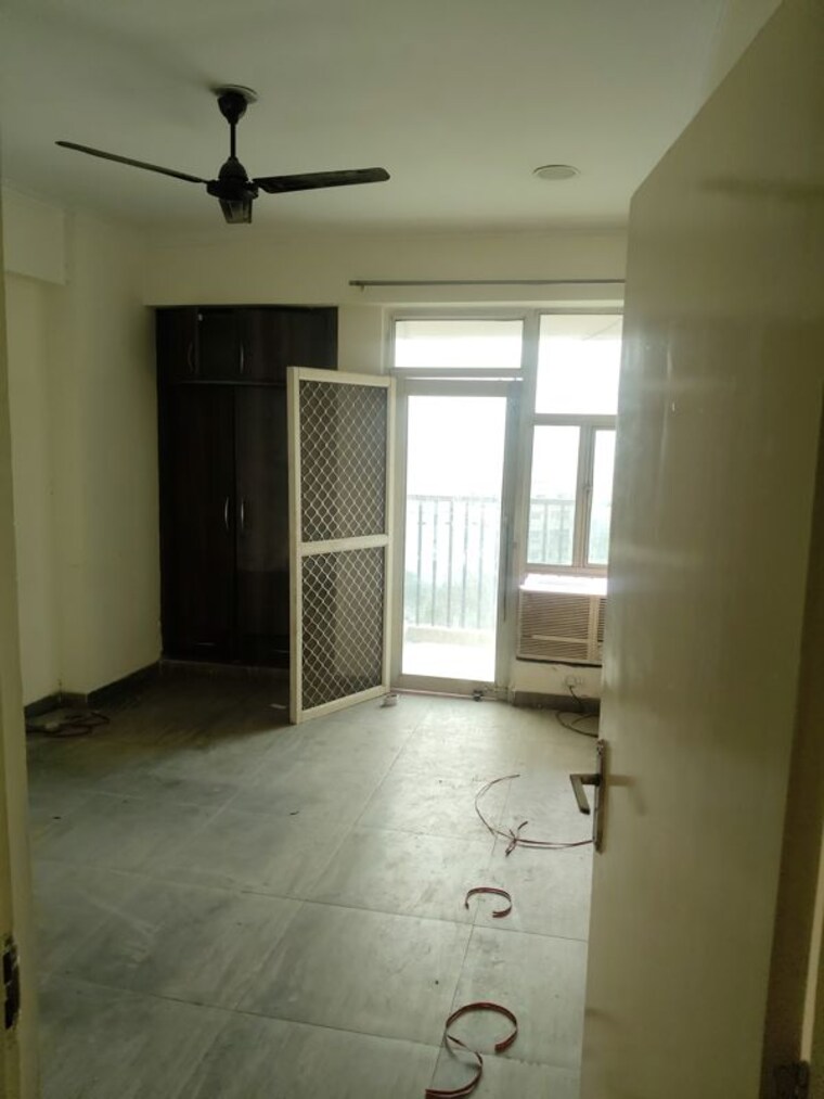 Bedroom, gaur-city-2-16th-avenue 2.5 Bedroom 1205 Sq.Ft. Apartment In Sector 16c Greater Noida Greater Noida 10428267