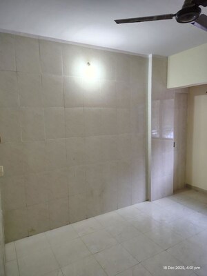 Room in 1 BHK Apartment at Shivam Apartment Kharghar, Kharghar Sector 10 – for Sale