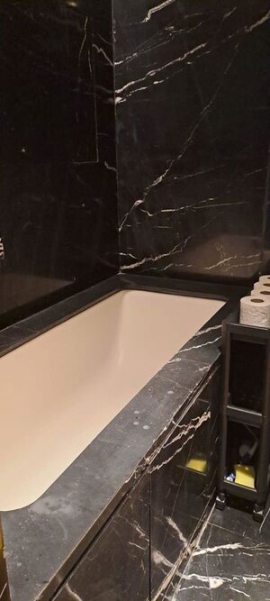 Furnished Amenities in 3 BHK Apartment at Lodha The World Towers World One Tier 2, Worli – for Sale